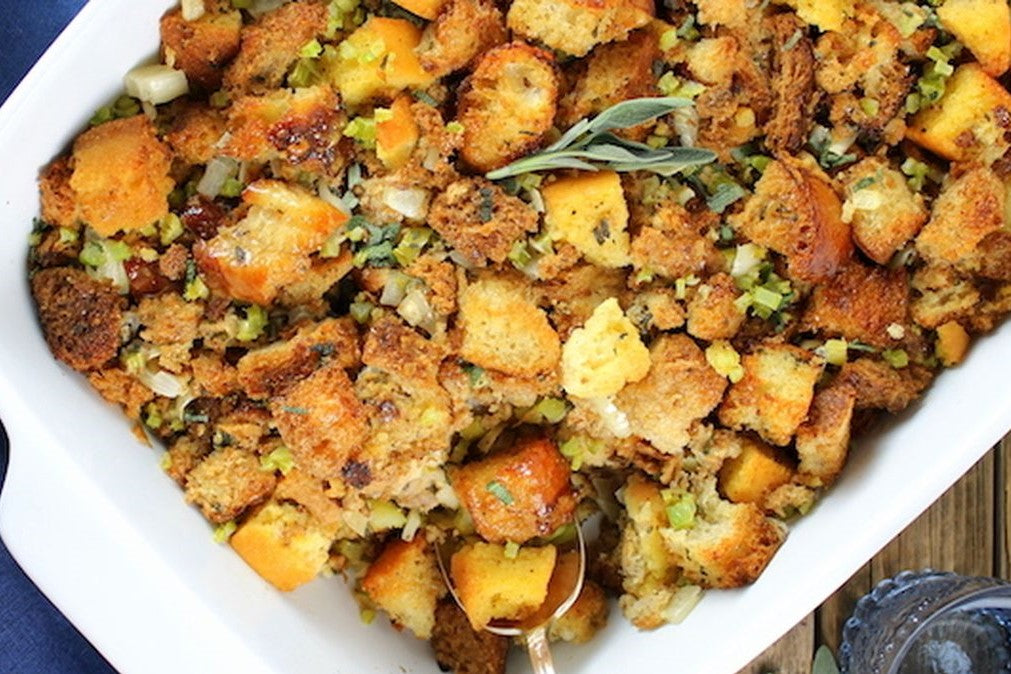 Traditional Stuffing: Vegetable or Meat Zapiekany Farsz: Warzywny lub Mięsny